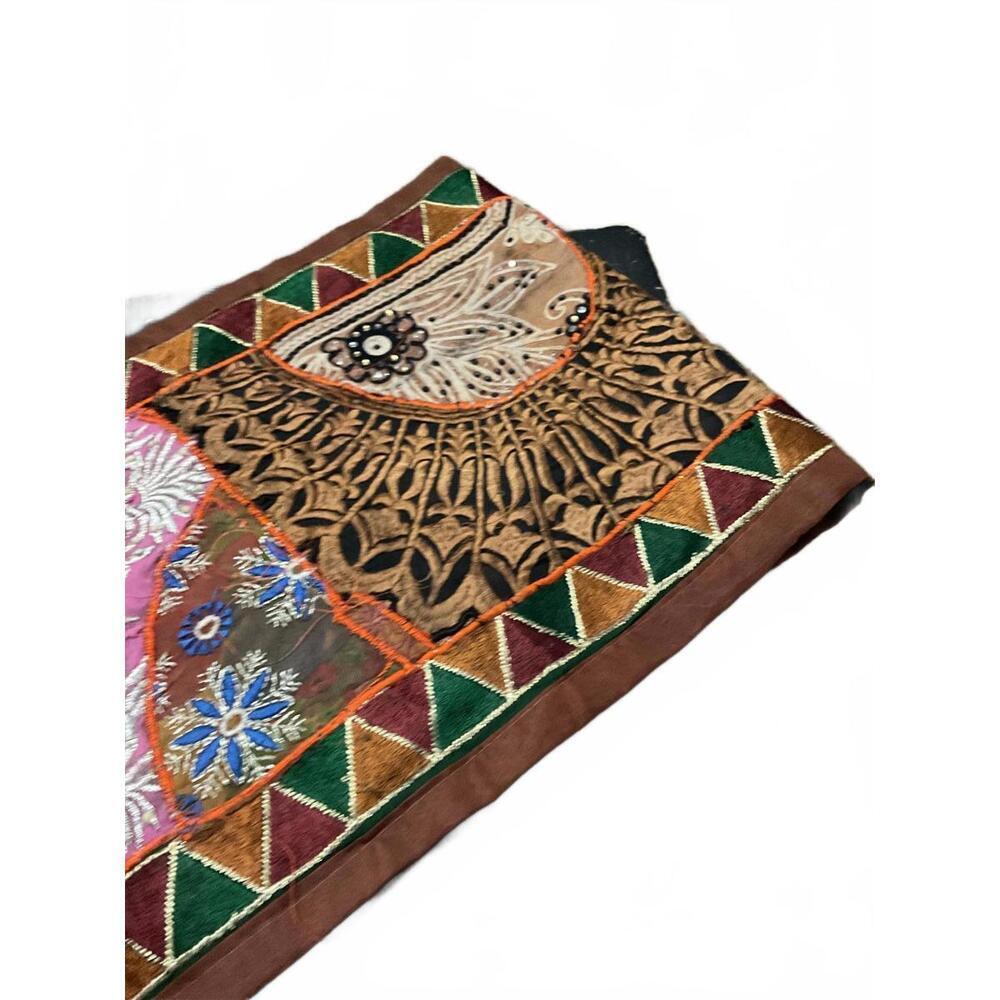 Colorful Embroidered Patchwork Sequined Table Runner - Picture 5 of 9